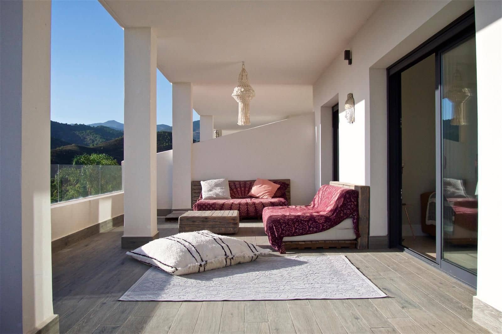 2 Zimmer Apartment zu verkaufen in New Golden Mile mit Pool - 385.000 € (Ref: 9335710)