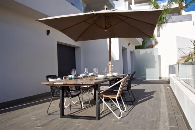 2 soverom Leilighet til salgs i La Concha - Resina Golf, Estepona med svømmebasseng - € 385 000 (Ref: 9335710)