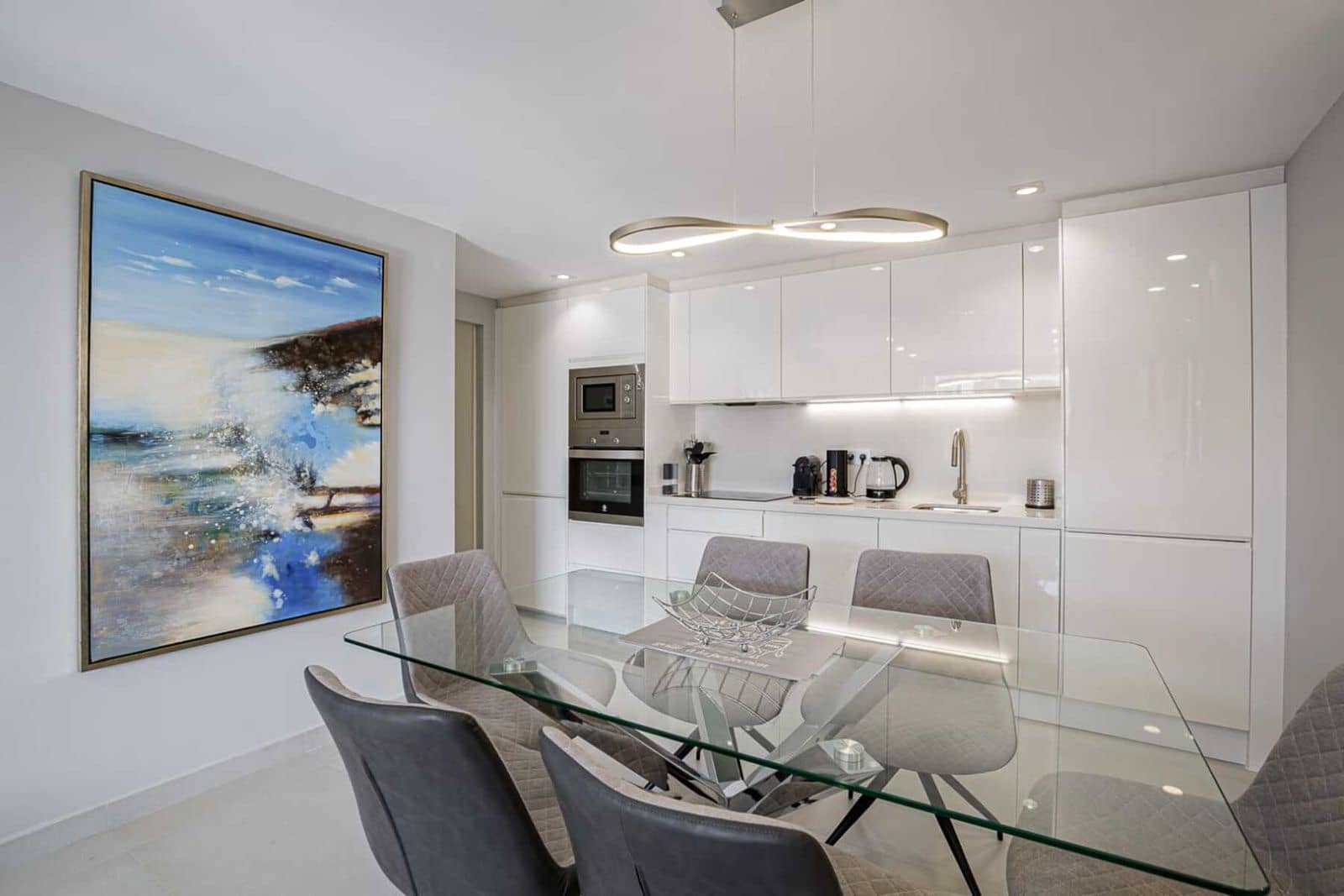 3 slaapkamer Penthouse te koop in Nueva Andalucia met zwembad - € 770.000 (Ref: 9340233)