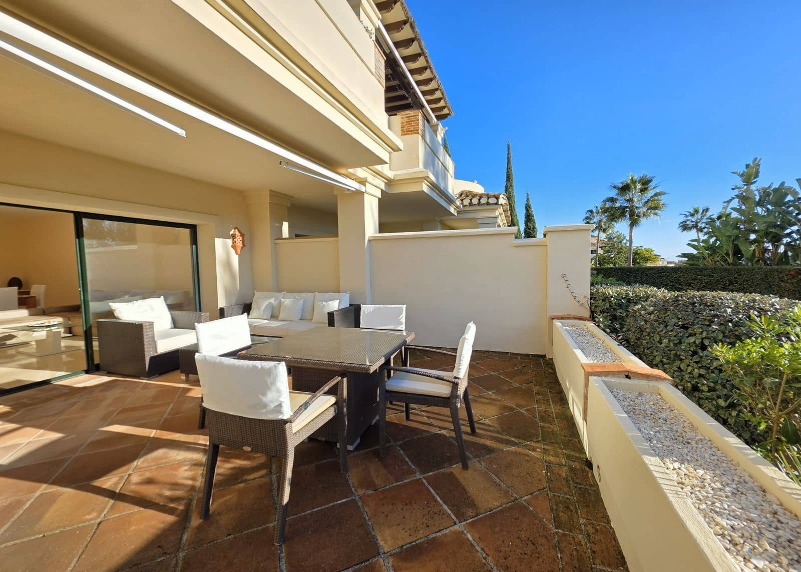 2 sypialnia Apartament na sprzedaż w Benahavis z basenem - 559 000 € (Ref: 9340234)