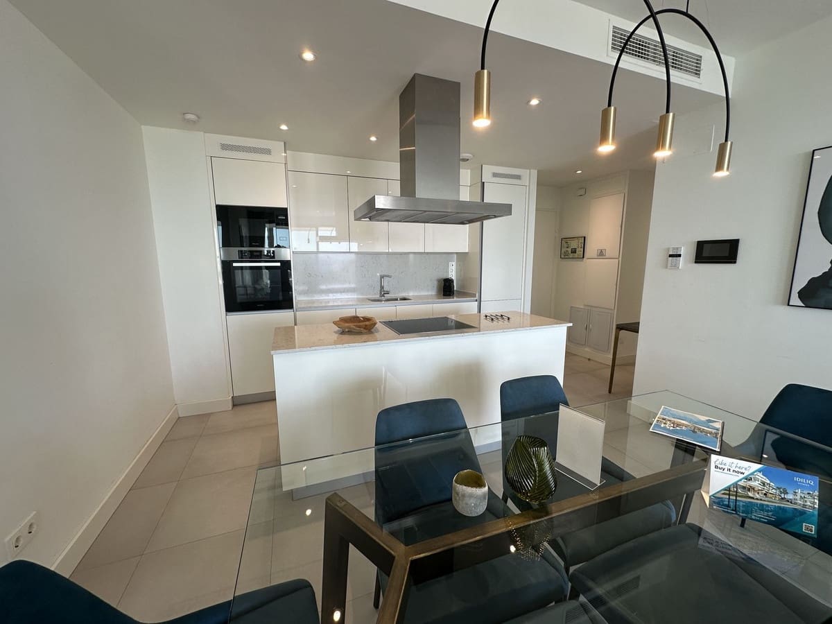 2 soveværelse Lejlighed til salg i Mijas med swimmingpool - € 625.000 (Ref: 9371255)