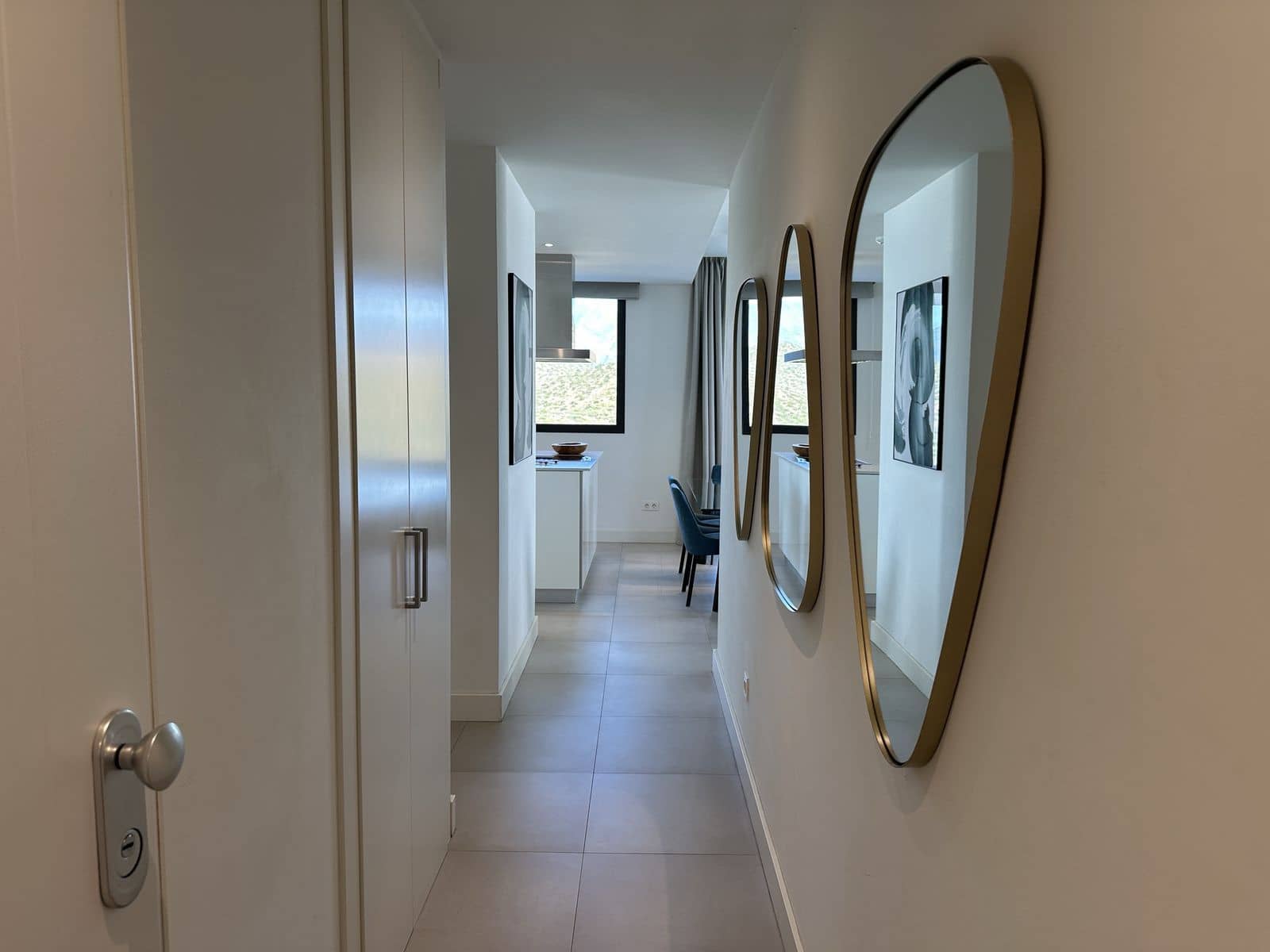 2 soverom Leilighet til salgs i Mijas Costa med svømmebasseng - € 635 000 (Ref: 9379859)