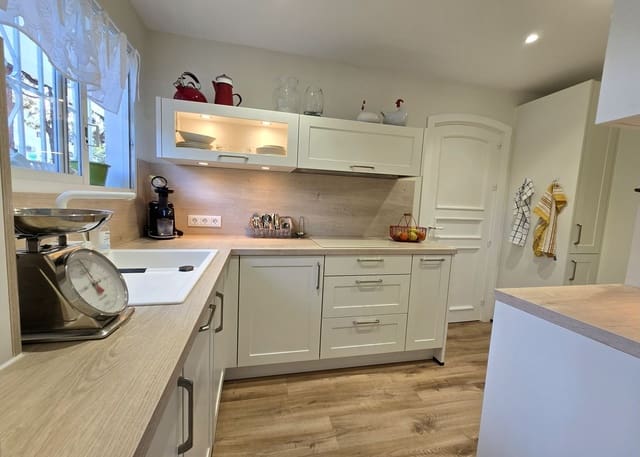 3 soverom Penthouse til salgs i Calahonda, Mijas med svømmebasseng - € 599 000 (Ref: 9388828)