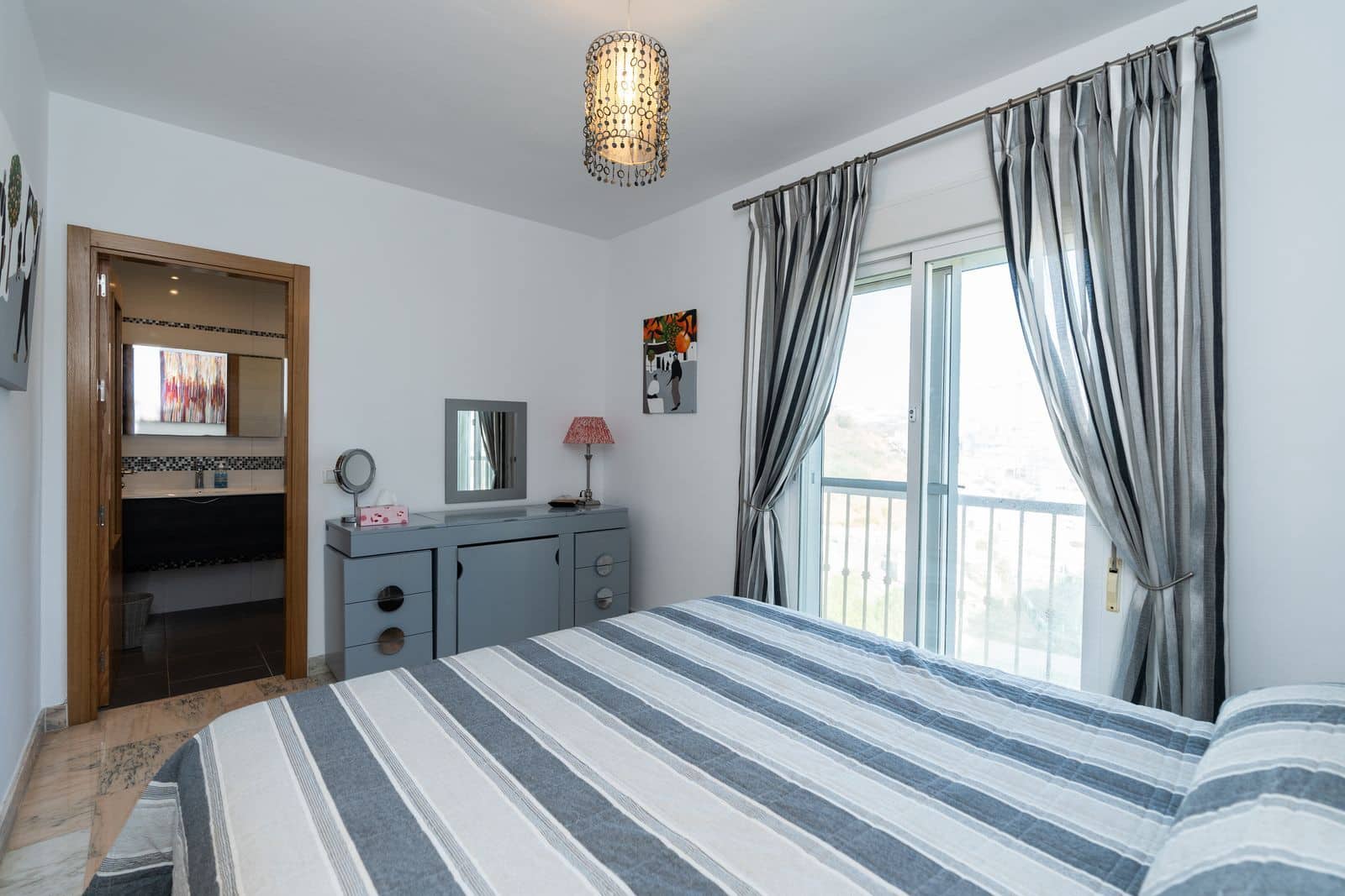 3 bedroom Apartment for sale in La Cala de Mijas with pool - € 539,000 (Ref: 9394344)