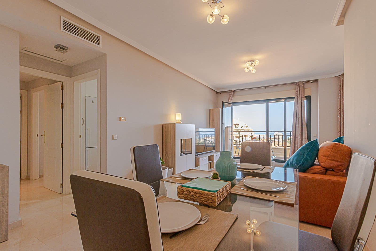 2 slaapkamer Appartement te koop in Benalmadena met zwembad - € 360.000 (Ref: 9411512)