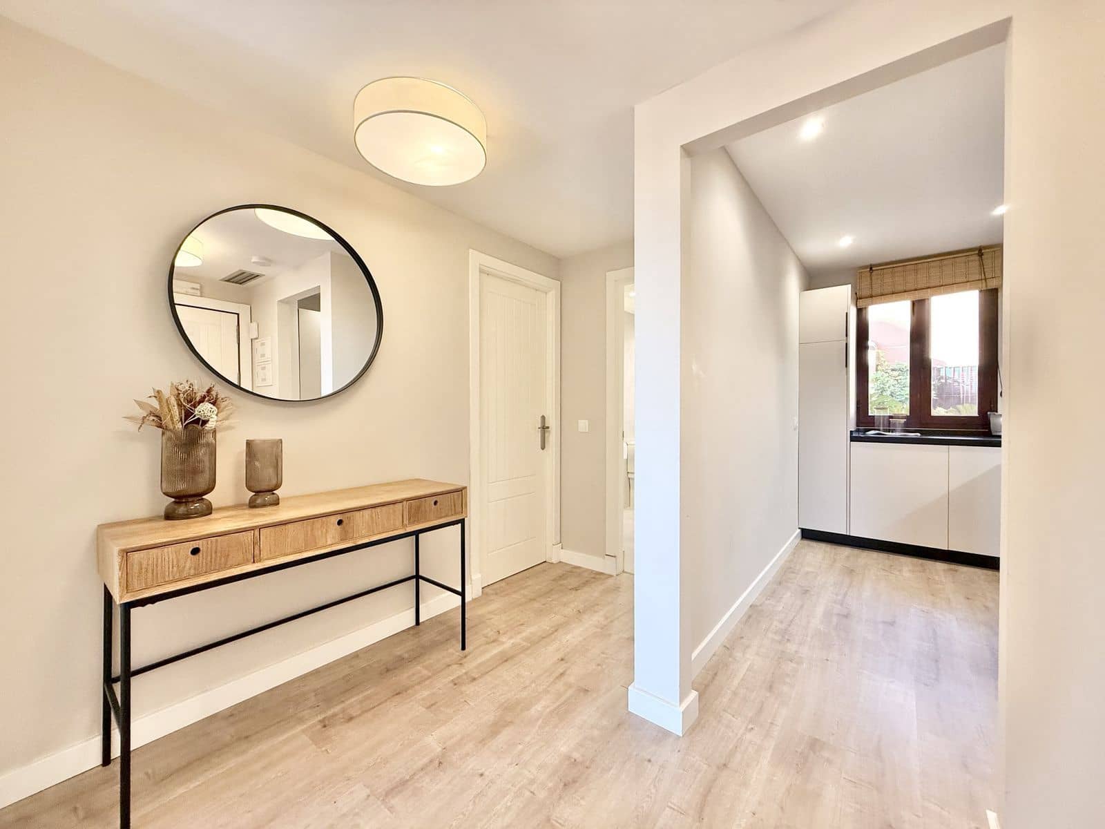 2 slaapkamer Appartement te koop in Benahavis - € 365.000 (Ref: 9435040)