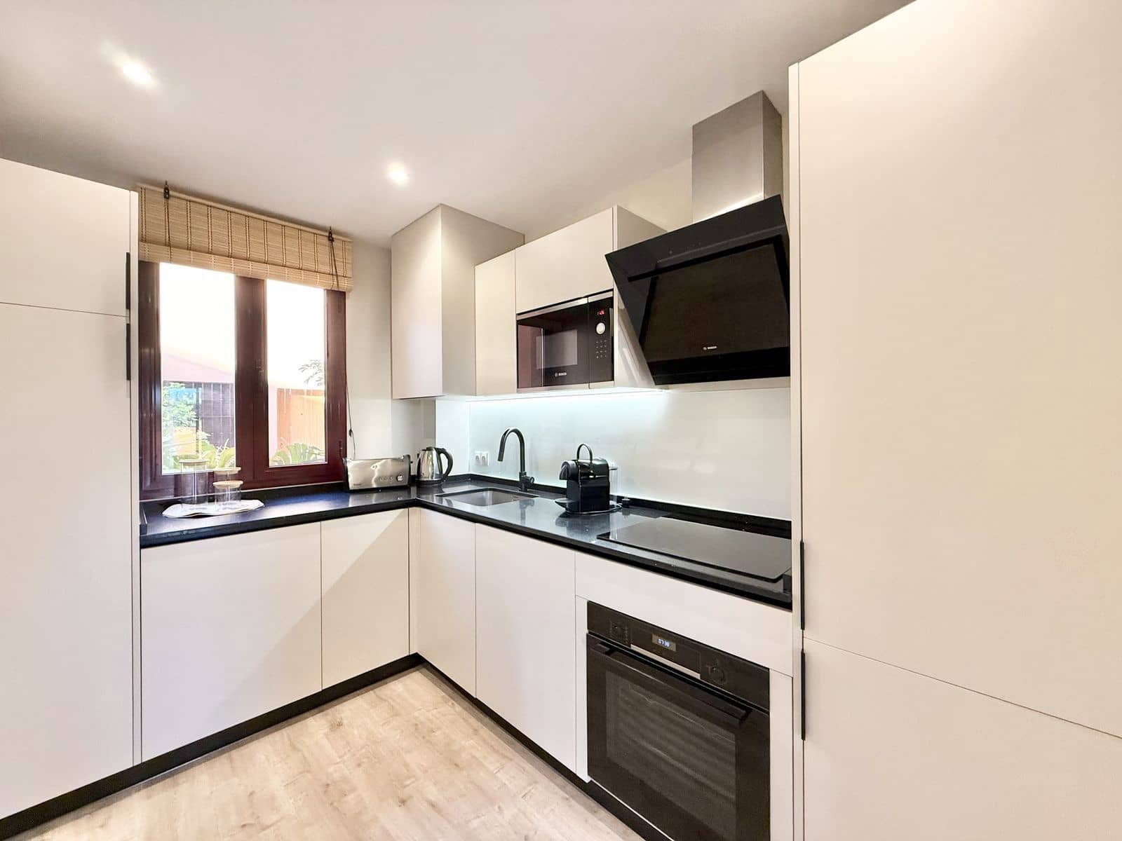 2 slaapkamer Appartement te koop in Benahavis - € 365.000 (Ref: 9435040)