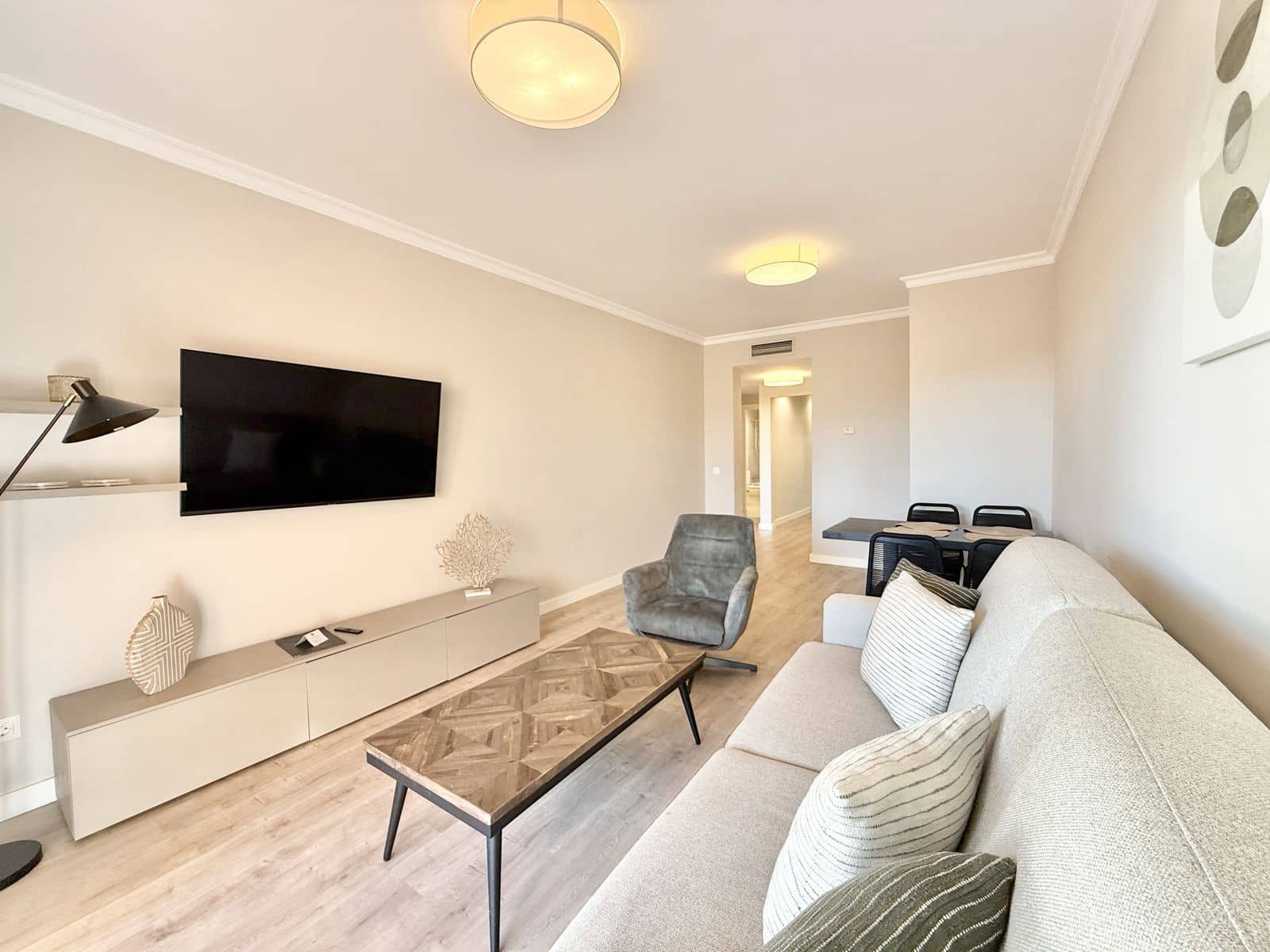 2 slaapkamer Appartement te koop in Benahavis - € 365.000 (Ref: 9435040)