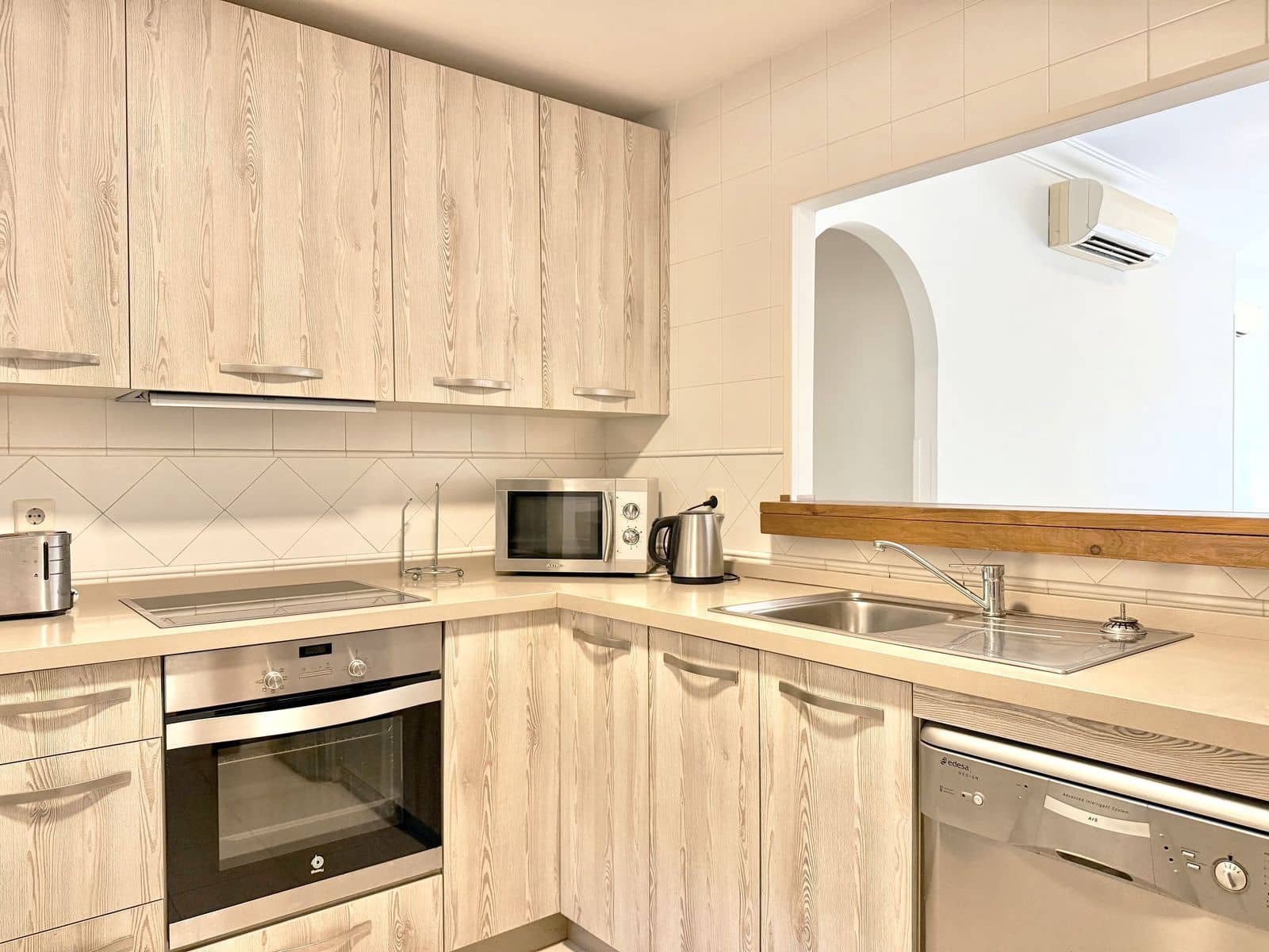 2 soverom Leilighet til salgs i La Cala Hills med svømmebasseng - € 359 000 (Ref: 9435041)