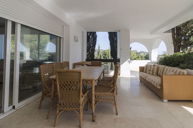 3 slaapkamer Appartement te koop in Río Real, Marbella met zwembad - € 569.000 (Ref: 9459818)