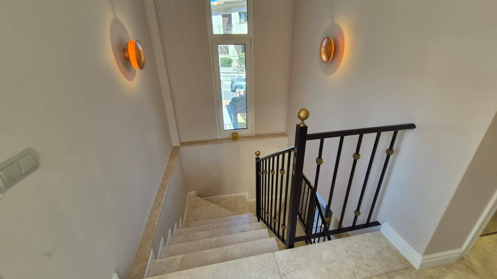 Casa de 4 habitaciones en Riviera del Sol en venta con piscina garaje - 965.000 € (Ref: 10009777)