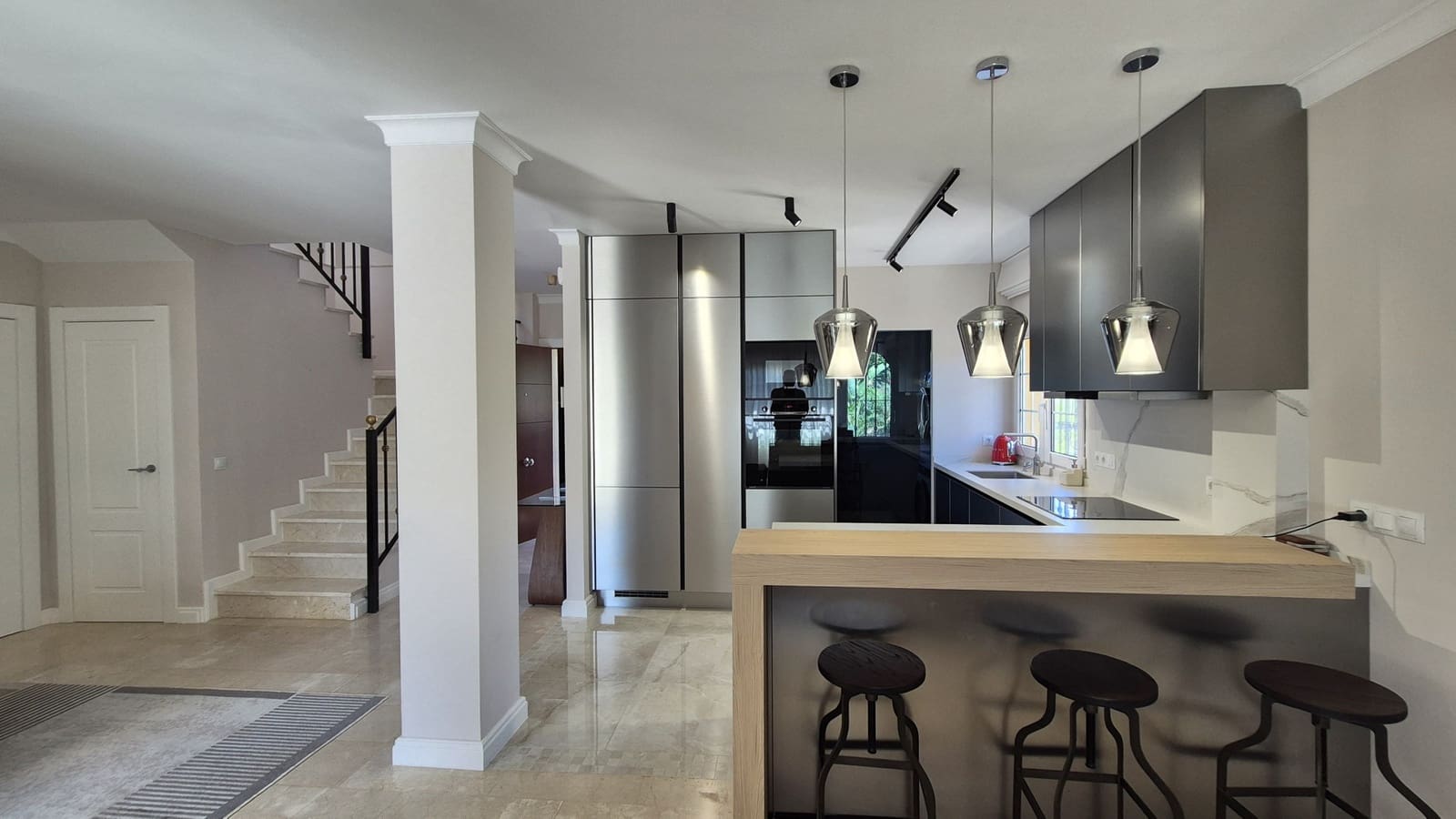 Casa de 4 habitaciones en Riviera del Sol en venta con piscina garaje - 965.000 € (Ref: 10009777)