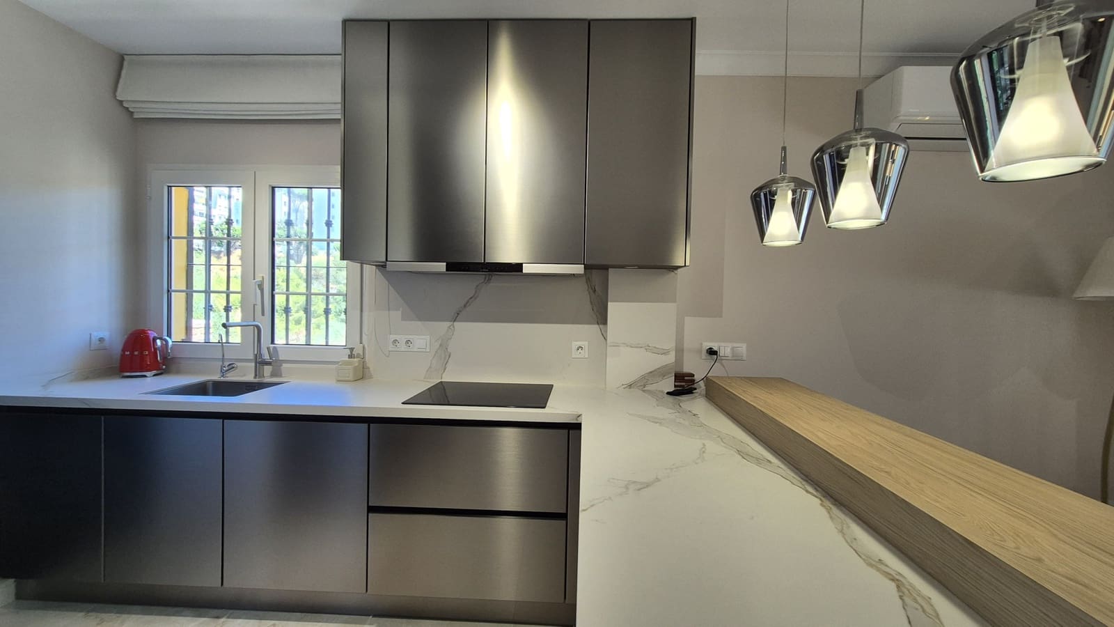 Casa de 4 habitaciones en Riviera del Sol en venta con piscina garaje - 965.000 € (Ref: 10009777)
