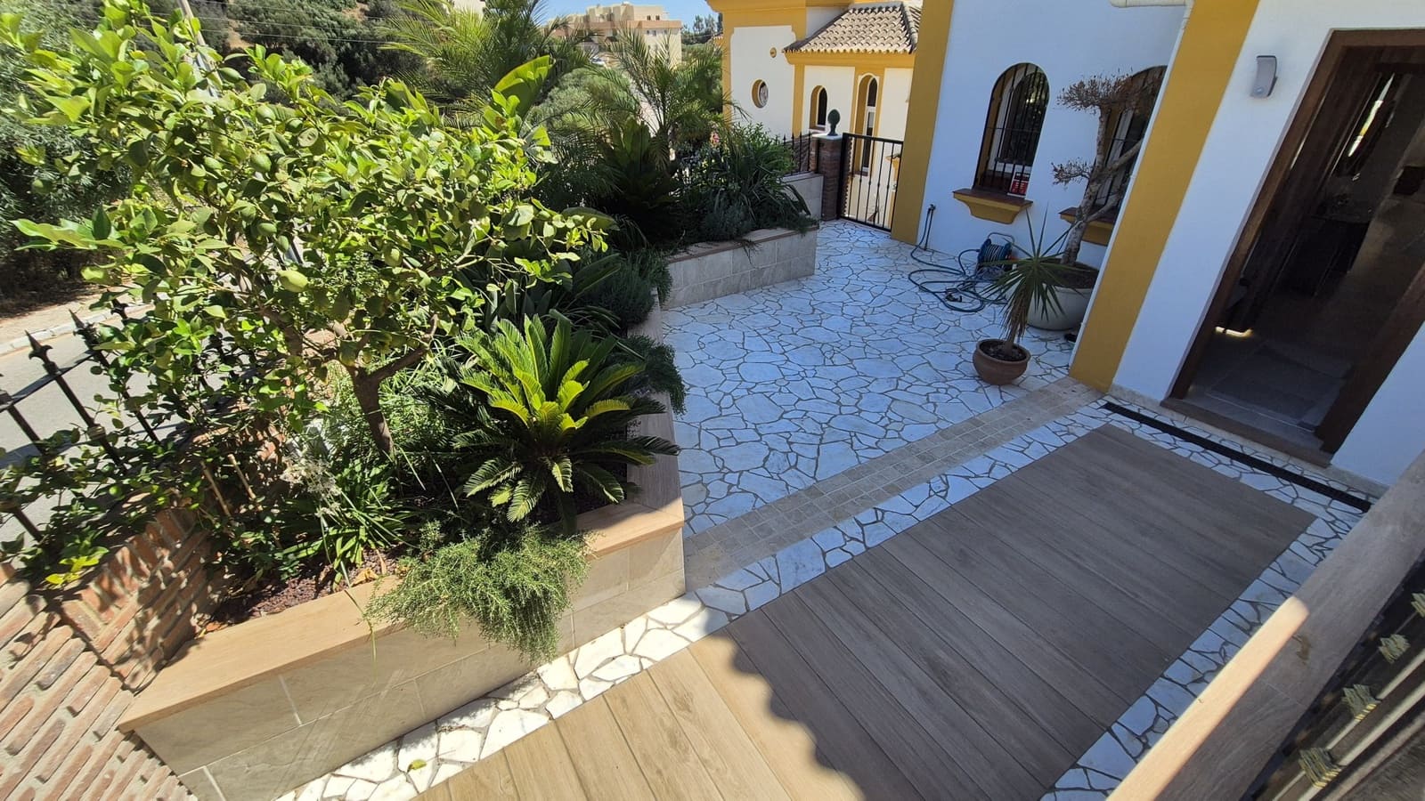 Casa de 4 habitaciones en Riviera del Sol en venta con piscina garaje - 965.000 € (Ref: 10009777)