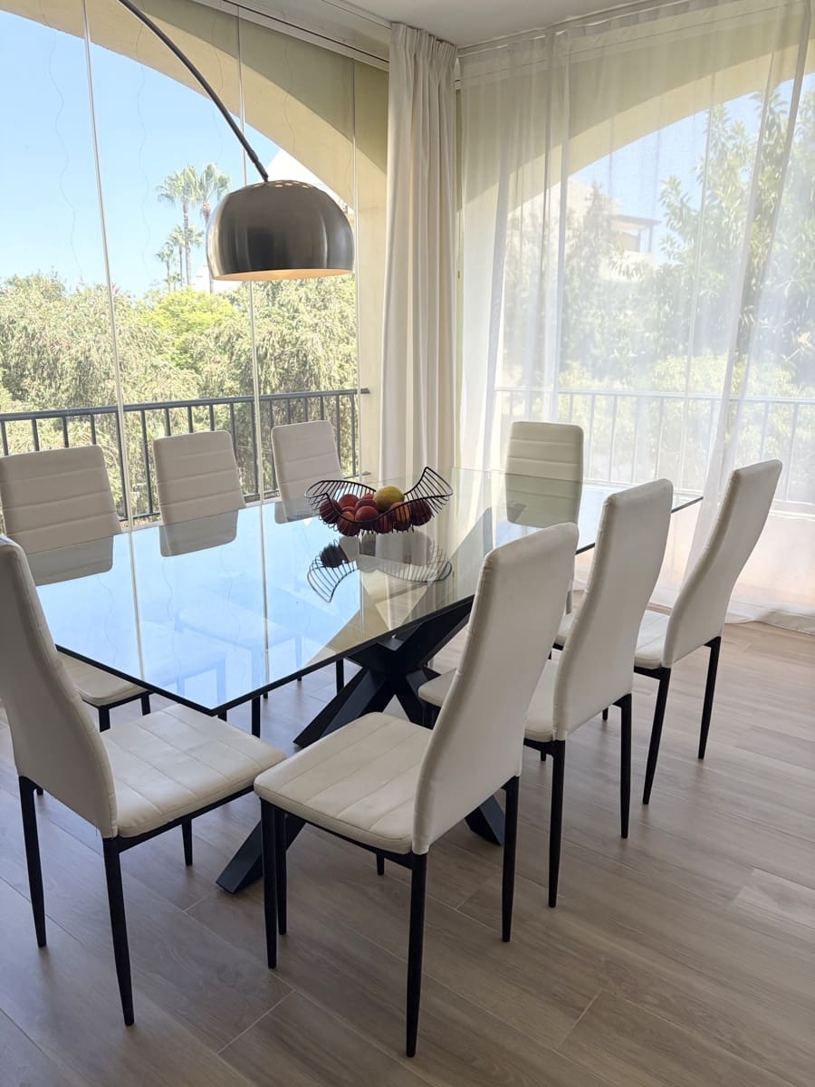 3 quarto Apartamento para arrendar em Marbella com piscina garagem - 3 500 € (Ref: 10012504)