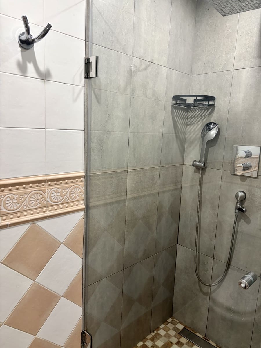 3 quarto Apartamento para arrendar em Marbella com piscina garagem - 3 500 € (Ref: 10012504)
