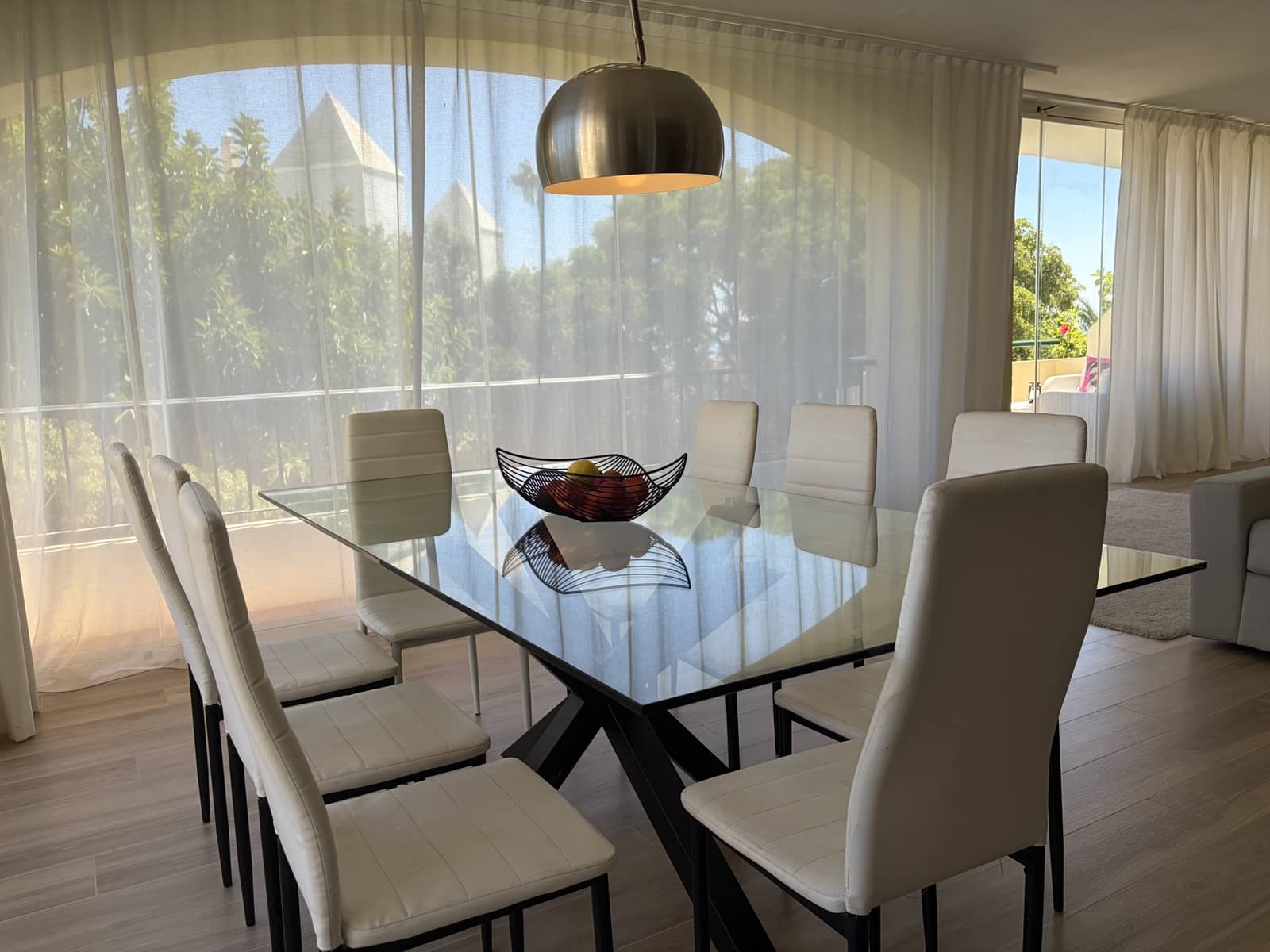 3 quarto Apartamento para arrendar em Marbella com piscina garagem - 3 500 € (Ref: 10012504)