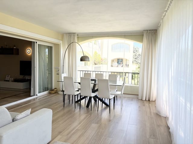 3 sovrum Lägenhet att hyra i Marbella med pool garage - 3 500 € (Ref: 10012504)