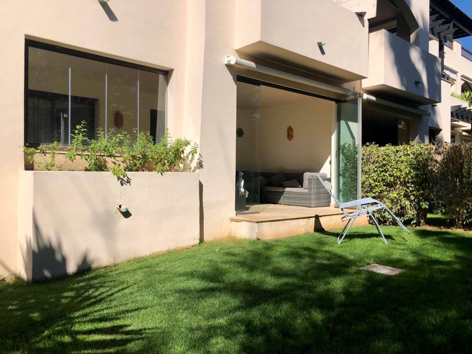 3 quarto Apartamento para arrendar em Marbella com piscina garagem - 4 000 € (Ref: 10012505)