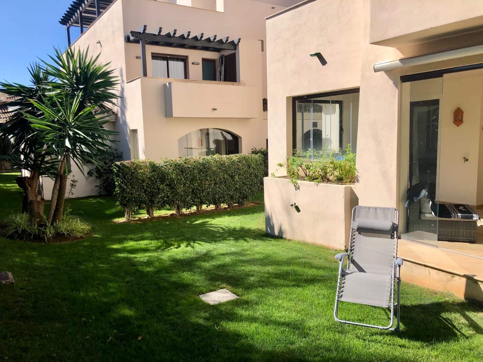 3 quarto Apartamento para arrendar em Marbella com piscina garagem - 4 000 € (Ref: 10012505)