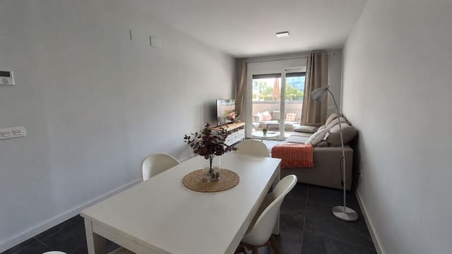 2 quarto Apartamento para arrendamento para férias em Marbella com piscina Garagem - 500 € (Ref: 10023254)