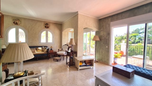 5 soverom Hus til salgs i La Quinta, Benahavís med garasje - € 980 000 (Ref: 10035838)