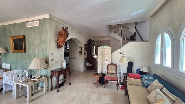 5 soverom Hus til salgs i La Quinta, Benahavís med garasje - € 980 000 (Ref: 10035838)