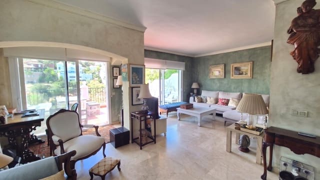 5 soverom Hus til salgs i La Quinta, Benahavís med garasje - € 980 000 (Ref: 10035838)