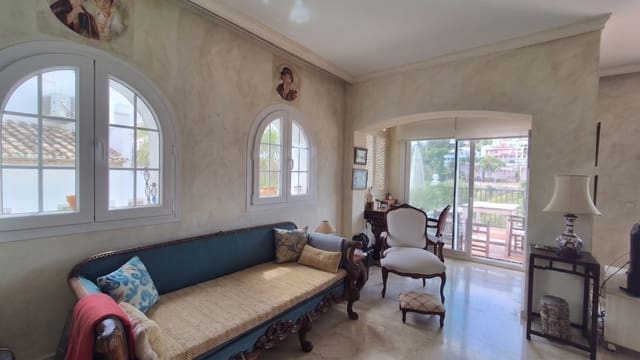 5 soverom Hus til salgs i La Quinta, Benahavís med garasje - € 980 000 (Ref: 10035838)