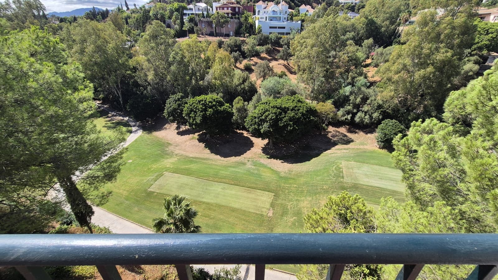 5 quarto Casa em Banda para venda em La Quinta com garagem - 980 000 € (Ref: 10035838)