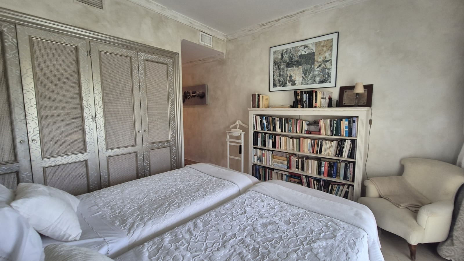 5 quarto Casa em Banda para venda em La Quinta com garagem - 980 000 € (Ref: 10035838)
