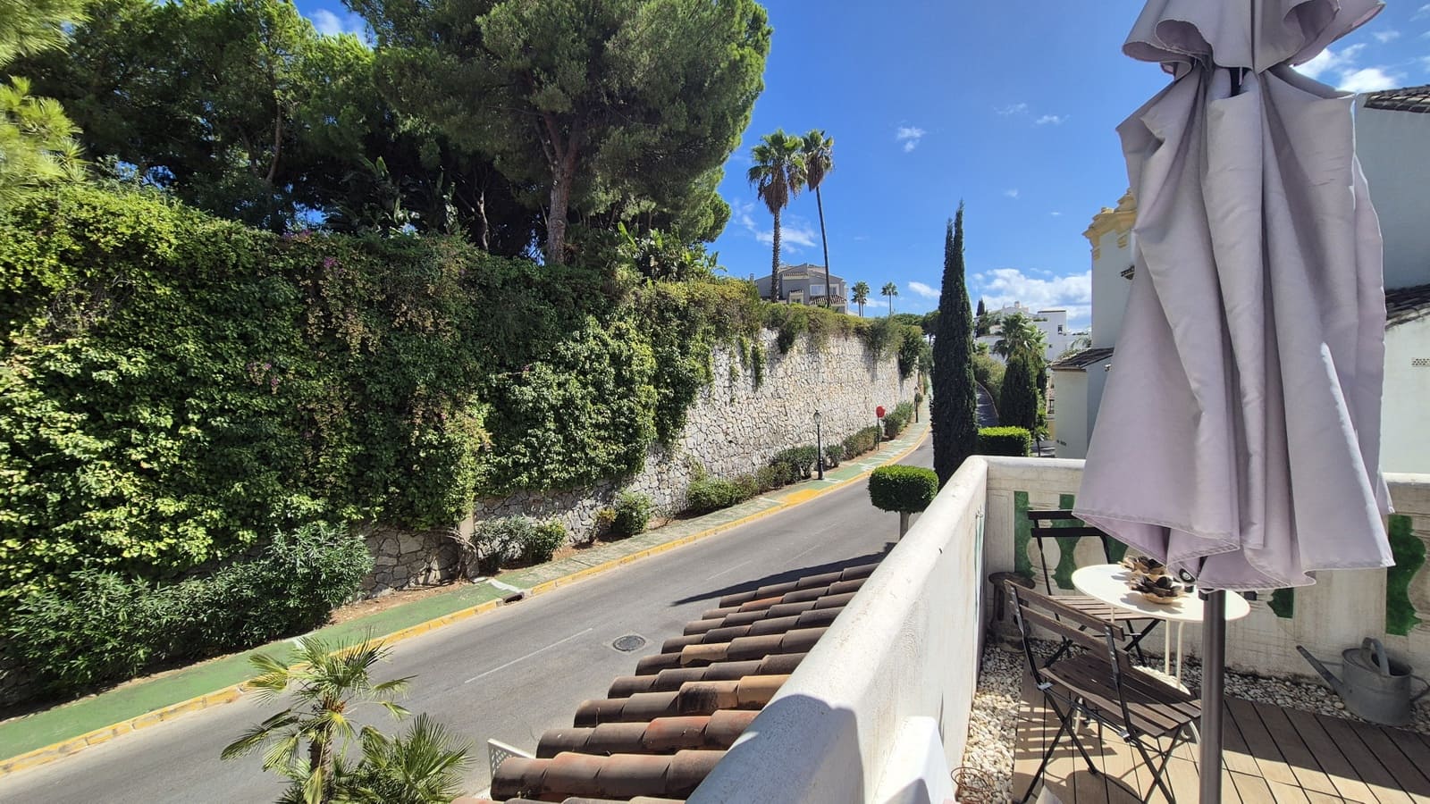 5 quarto Casa em Banda para venda em La Quinta com garagem - 980 000 € (Ref: 10035838)