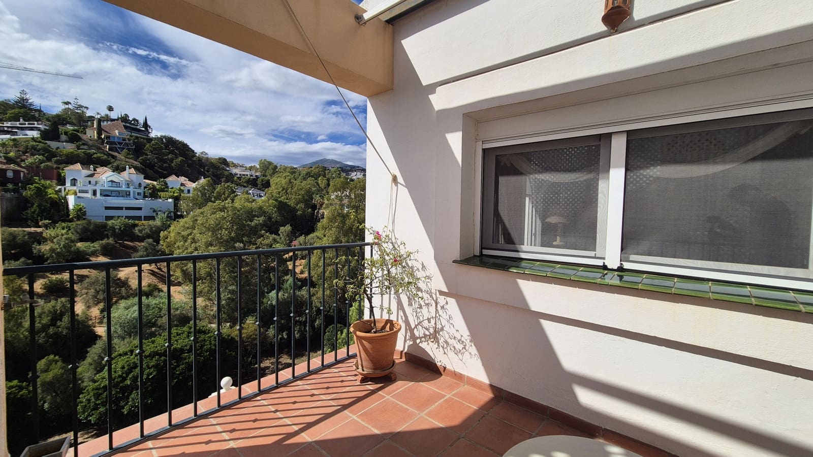 5 quarto Casa em Banda para venda em La Quinta com garagem - 980 000 € (Ref: 10035838)