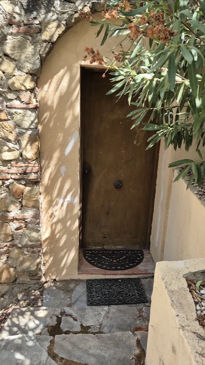 5 bedroom Townhouse for sale in La Quinta with garage - € 890,000 (Ref: 10035838)