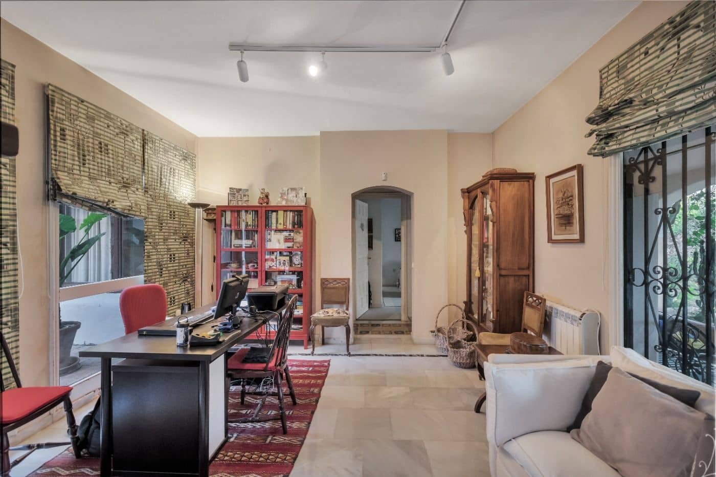 7 Zimmer Villa zu verkaufen in New Golden Mile mit Pool - 2.850.000 € (Ref: 10076673)