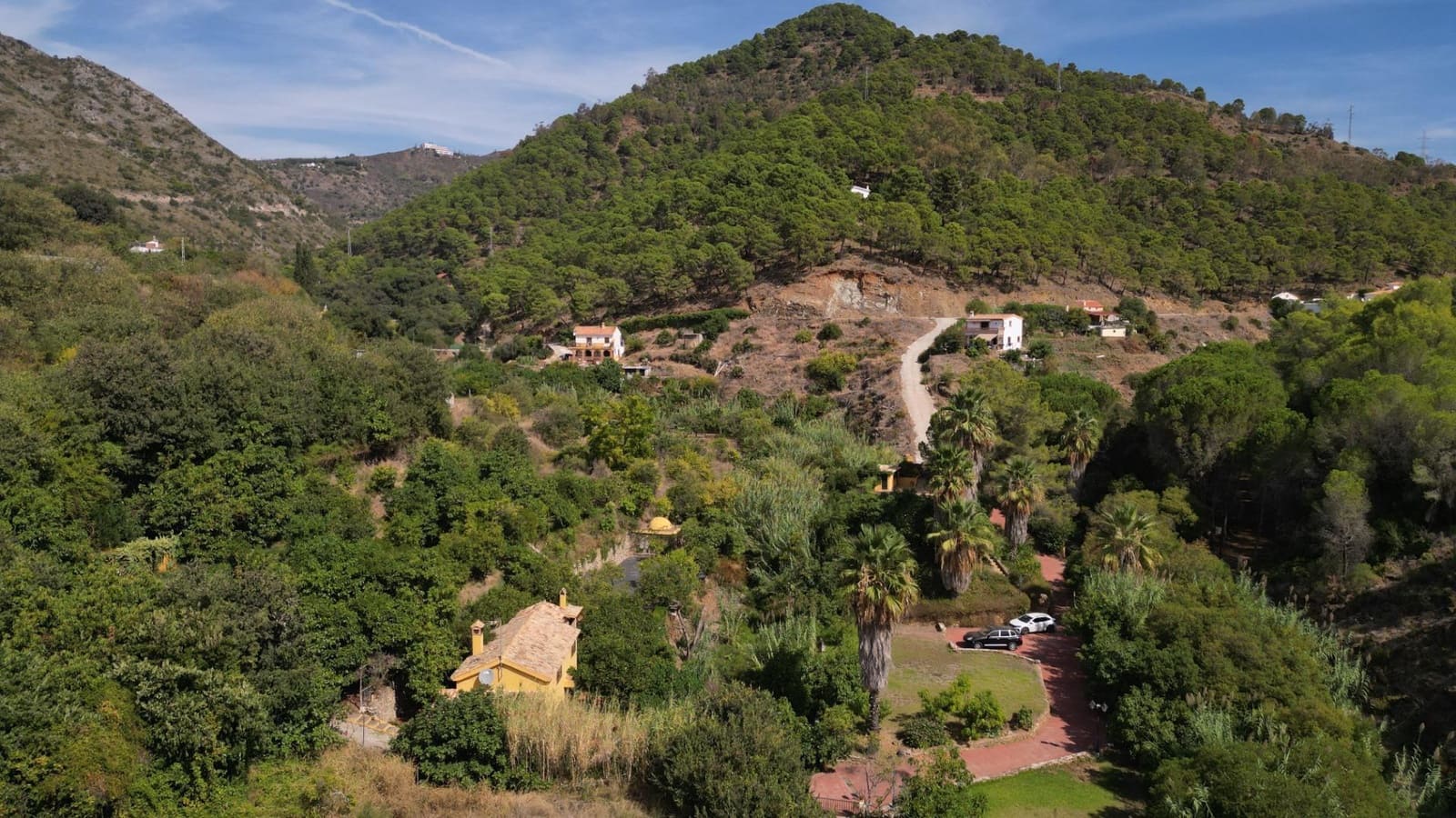 3 bedroom Finca/Country House for sale in Ojen with pool garage - € 998,000 (Ref: 10076675)