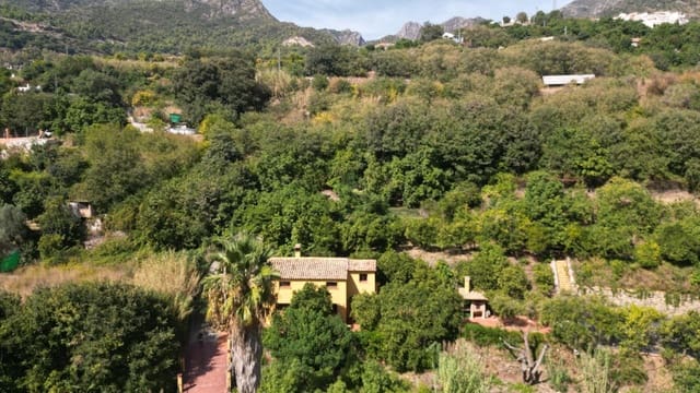 3 bedroom Finca/Country House for sale in Ojen with pool garage - € 998,000 (Ref: 10076675)