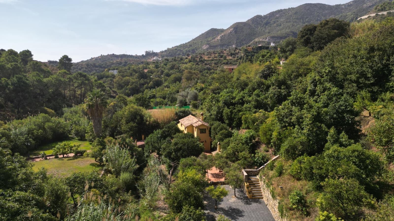 3 bedroom Finca/Country House for sale in Ojen with pool garage - € 998,000 (Ref: 10076675)
