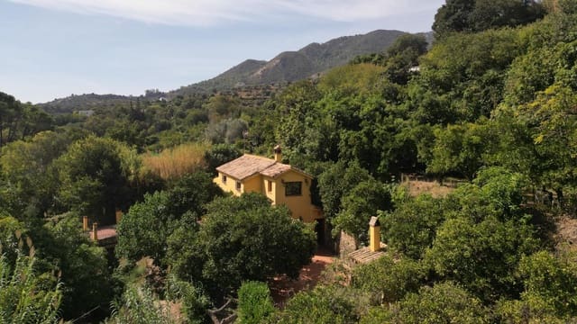3 bedroom Finca/Country House for sale in Ojen with pool garage - € 998,000 (Ref: 10076675)