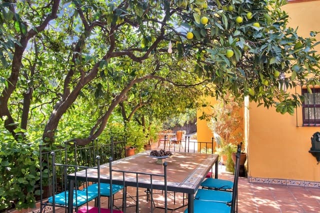 3 bedroom Finca/Country House for sale in Ojen with pool garage - € 998,000 (Ref: 10076675)