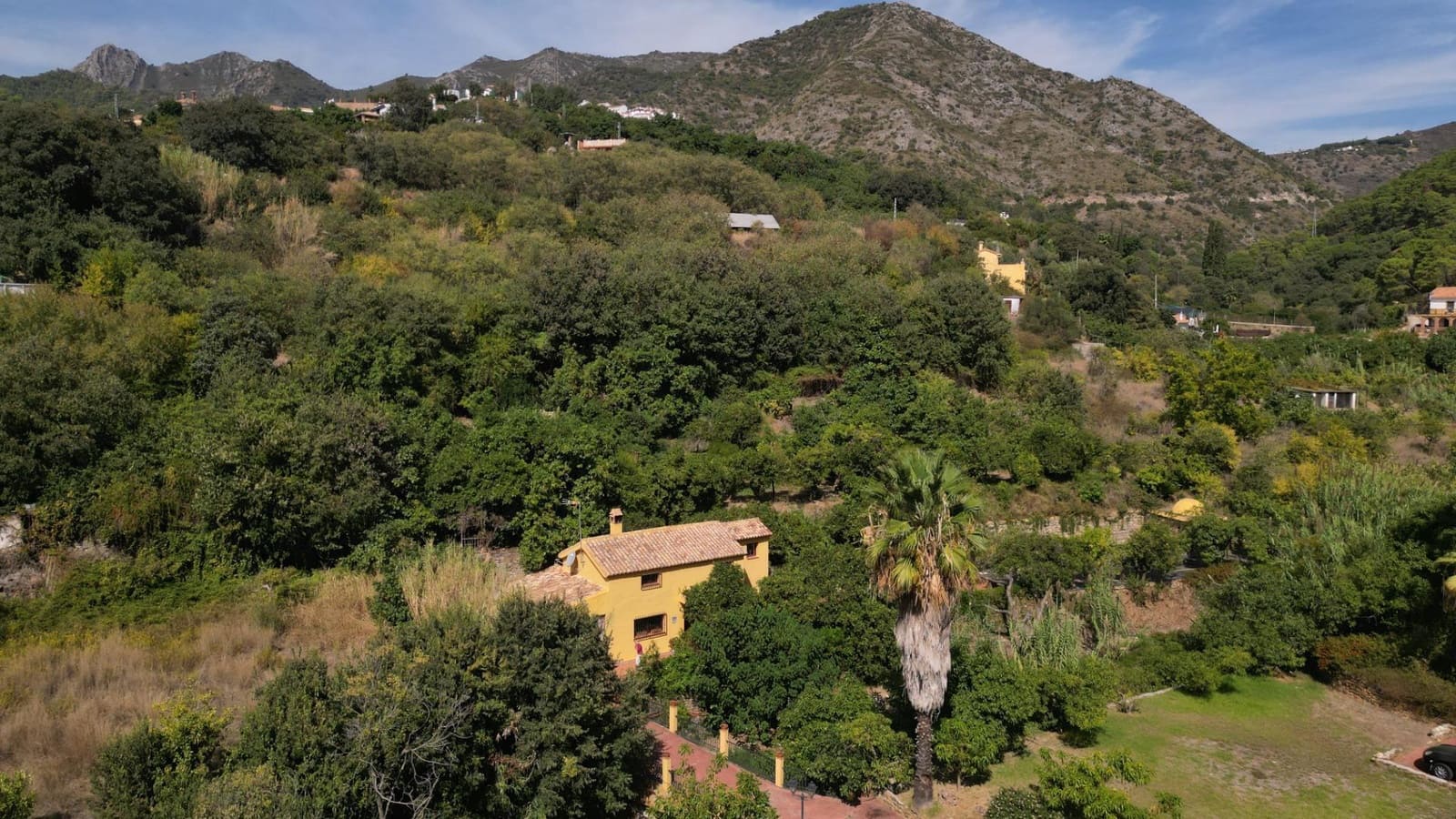3 bedroom Finca/Country House for sale in Ojen with pool garage - € 998,000 (Ref: 10076675)