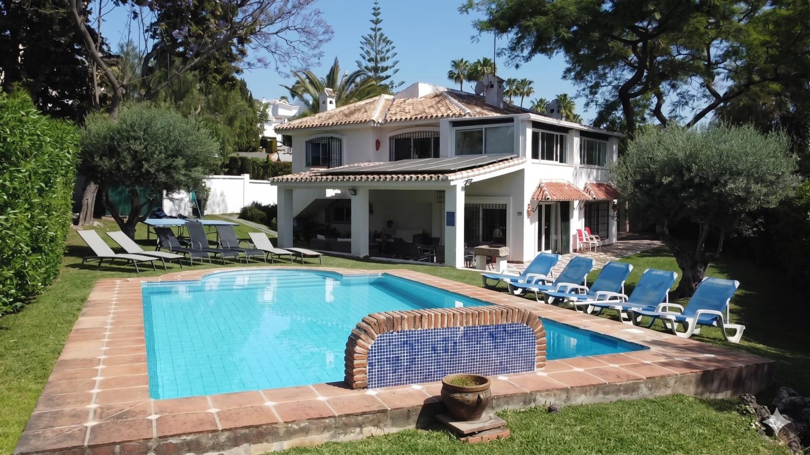 5 chambre Villa/Maison à vendre à Elviria avec piscine garage - 1 075 000 € (Ref: 10076676)