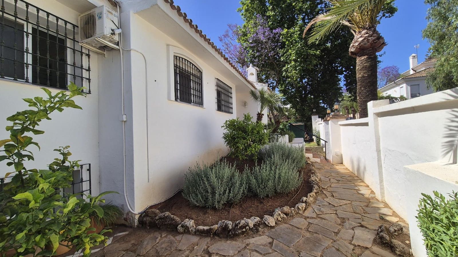 5 chambre Villa/Maison à vendre à Elviria avec piscine garage - 1 075 000 € (Ref: 10076676)