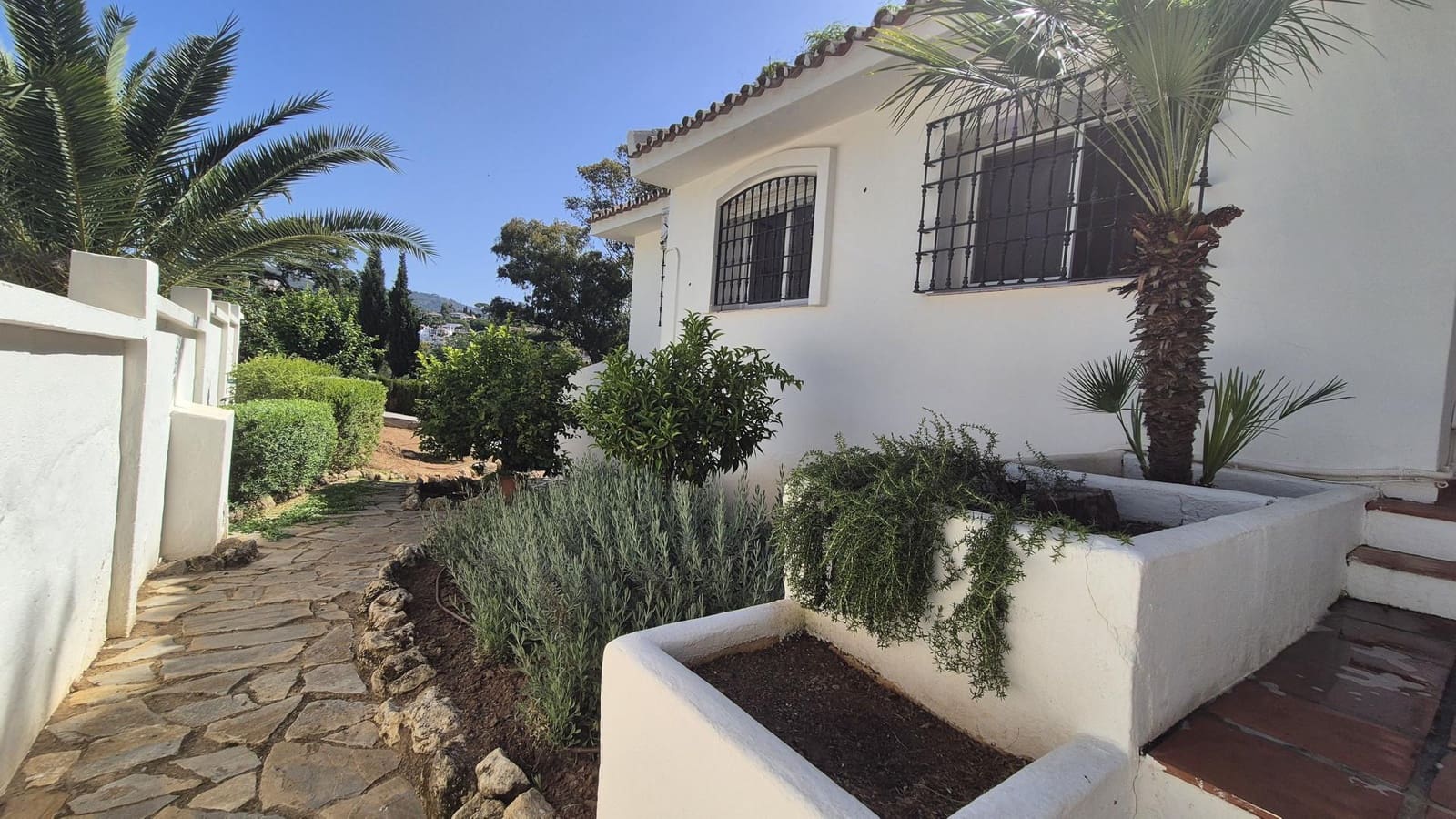 5 chambre Villa/Maison à vendre à Elviria avec piscine garage - 1 075 000 € (Ref: 10076676)
