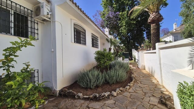 5 chambre Villa/Maison à vendre à Elviria, Marbella avec piscine garage - 1 075 000 € (Ref: 10076676)