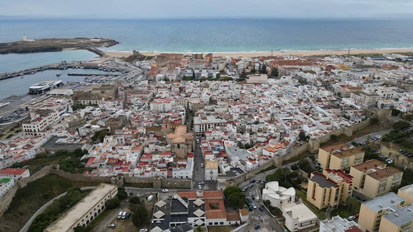 9 quarto Moradia para venda em Tarifa - 1 880 000 € (Ref: 10076677)