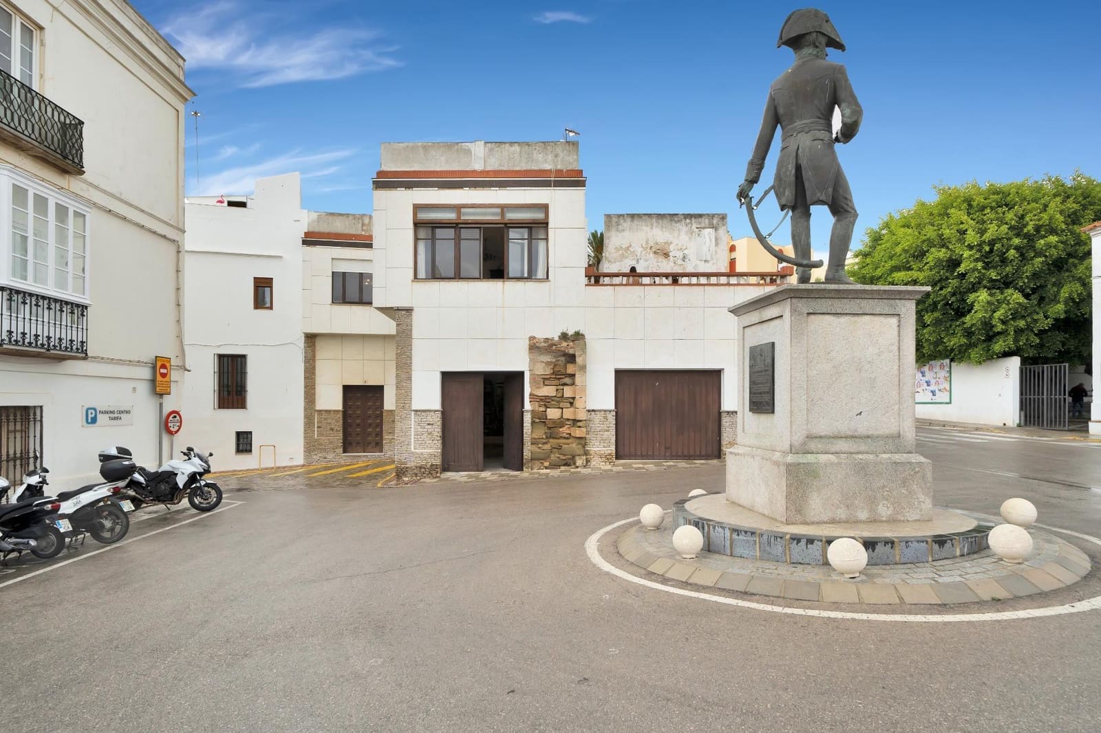 9 quarto Moradia para venda em Tarifa - 1 880 000 € (Ref: 10076677)
