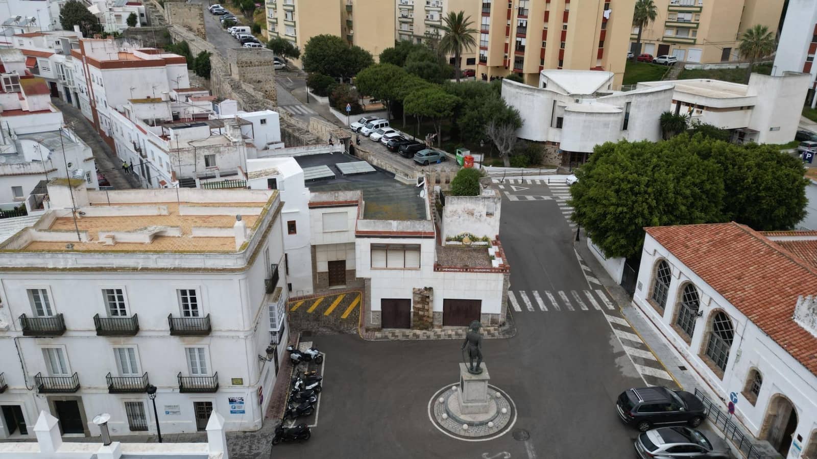9 quarto Moradia para venda em Tarifa - 1 880 000 € (Ref: 10076677)