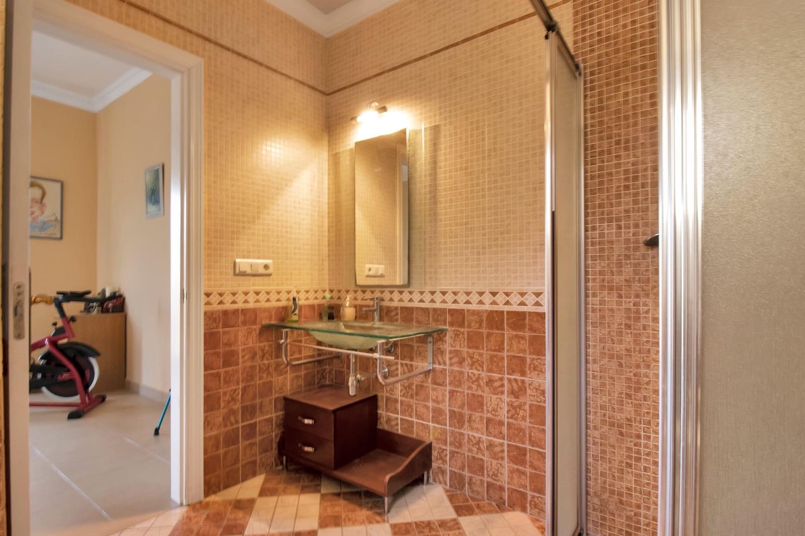 8 slaapkamer Villa te koop in Estepona met zwembad garage - € 1.950.000 (Ref: 10076681)