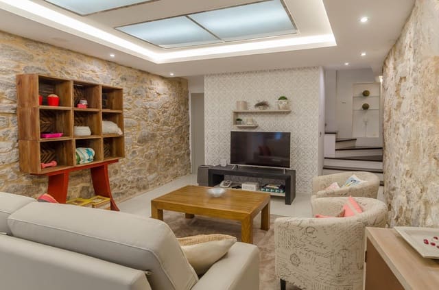 3 slaapkamer Huis te koop in A Coruña stad - € 640.000 (Ref: 10076684)